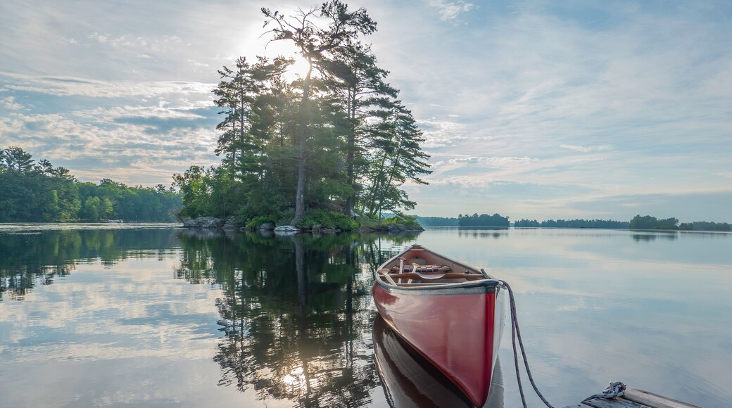 Stony Lake Early Morning