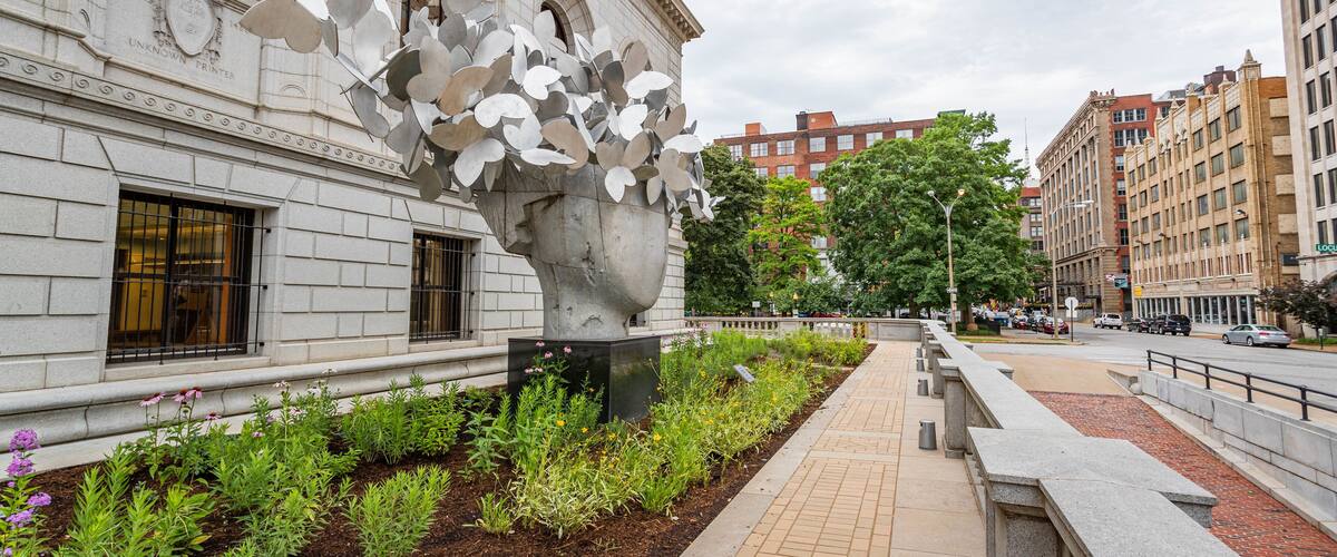 Central Public Library featuring a city and outdoor art