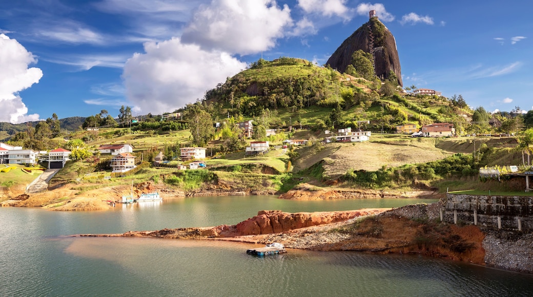 Monolithe Peñón de Guatapé
