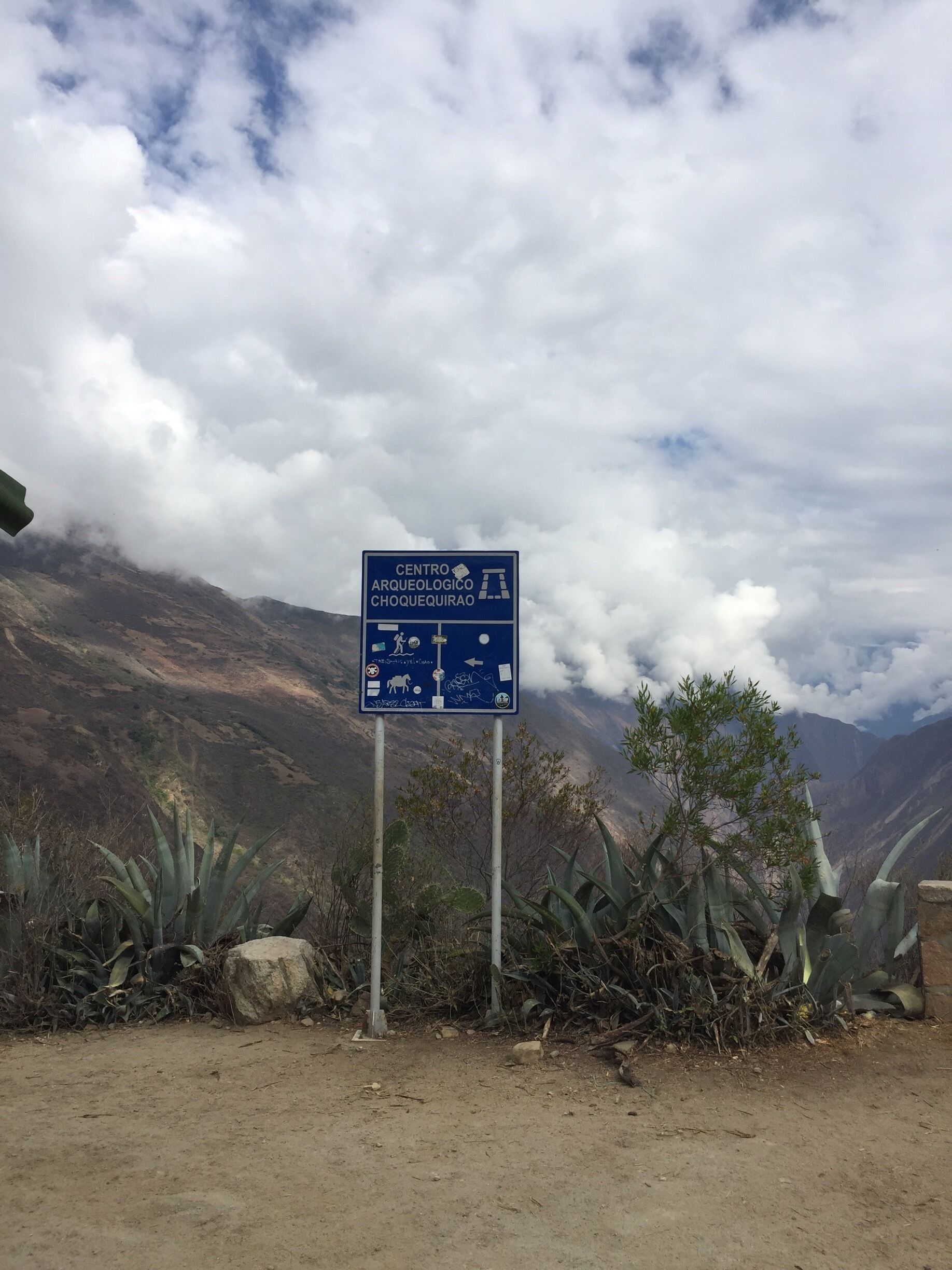 One of many stops on our way to Santa Teresa🏔