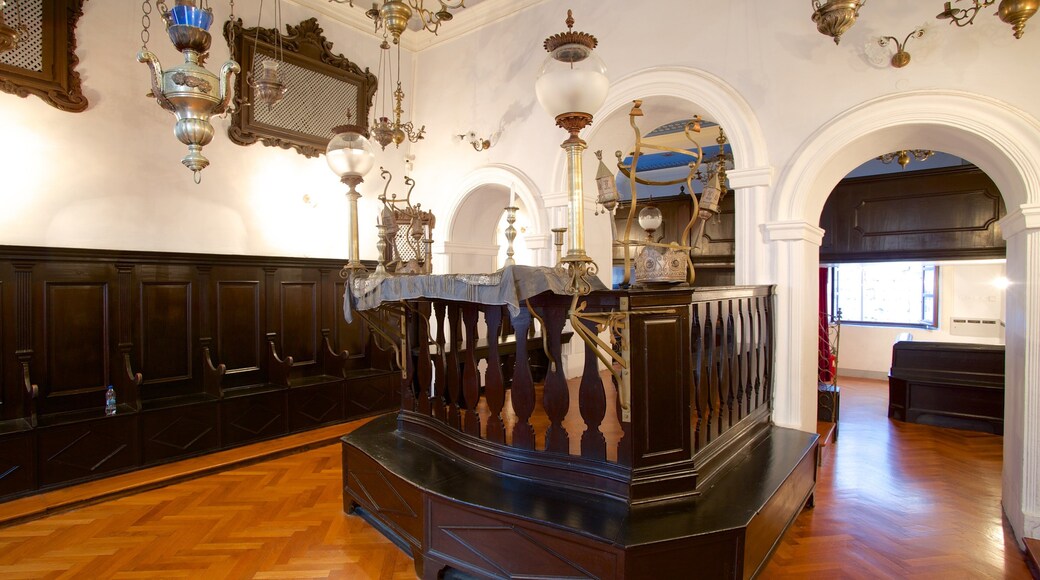 Dubrovnik synagoge som viser historisk arkitektur og innendørs