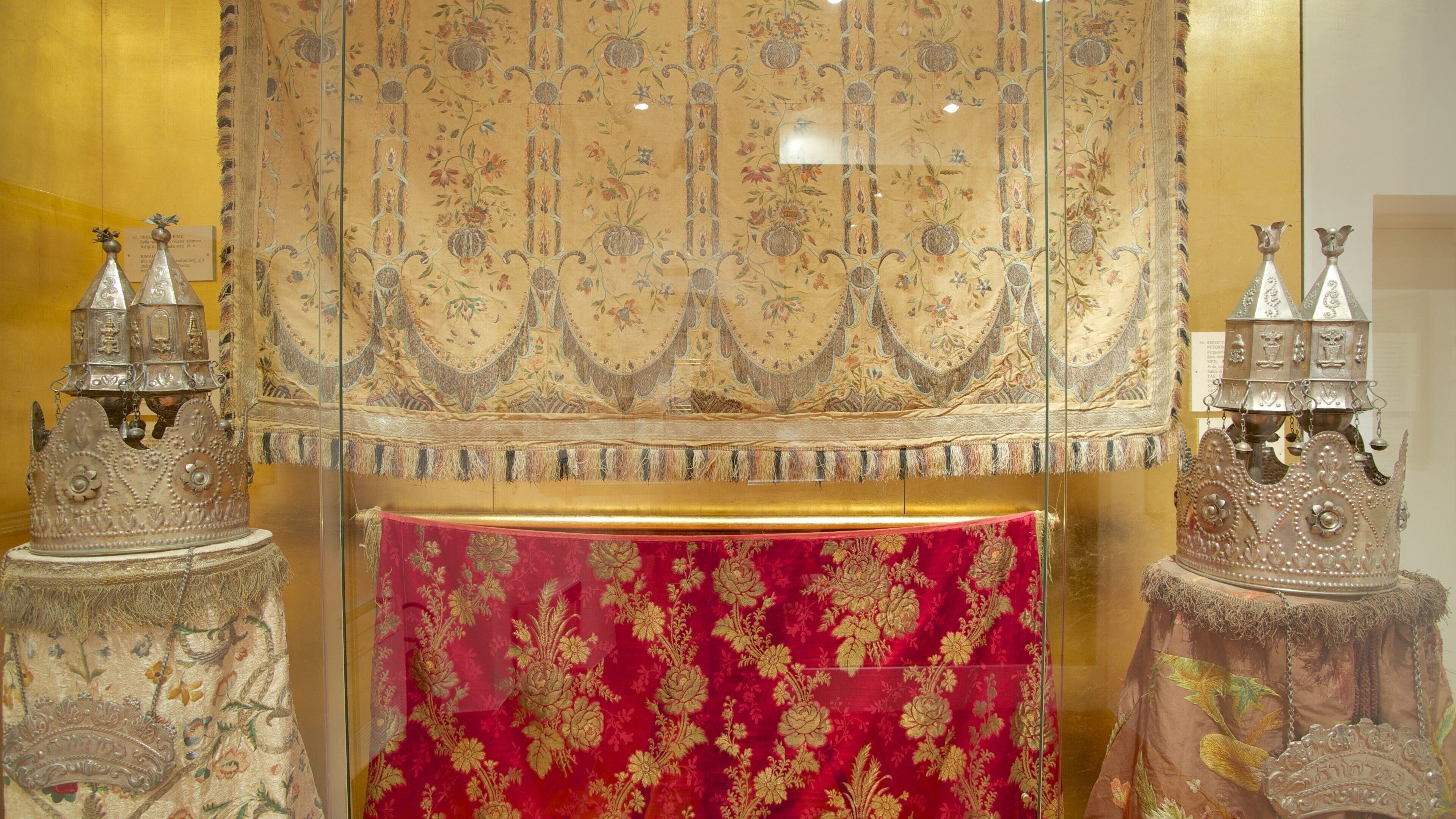 Dubrovnik synagoge fasiliteter samt innendørs