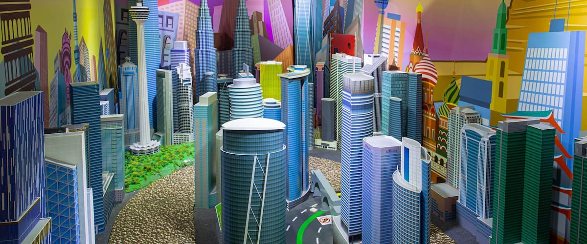 Kuala Lumpur City Gallery showing art and interior views