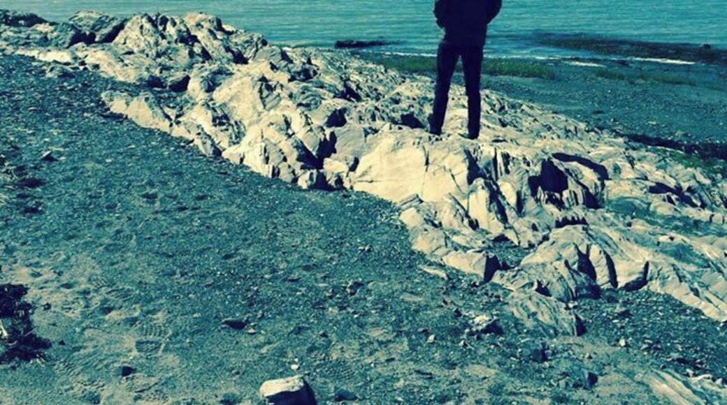 Facing the peaceful St. Lawrence river.