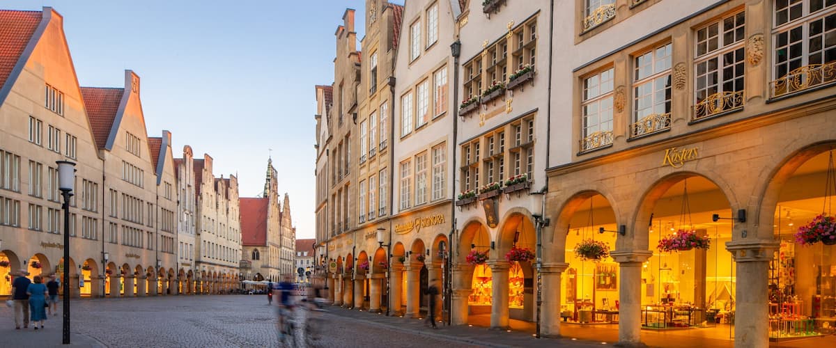 Prinzipalmarkt which includes a city