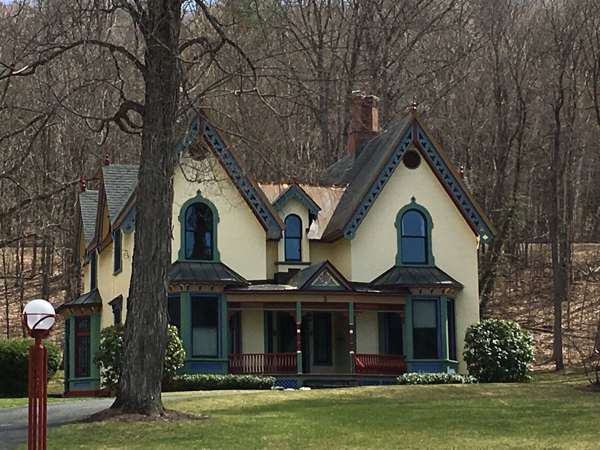 Beautiful Colorful houses in Massachusetts 