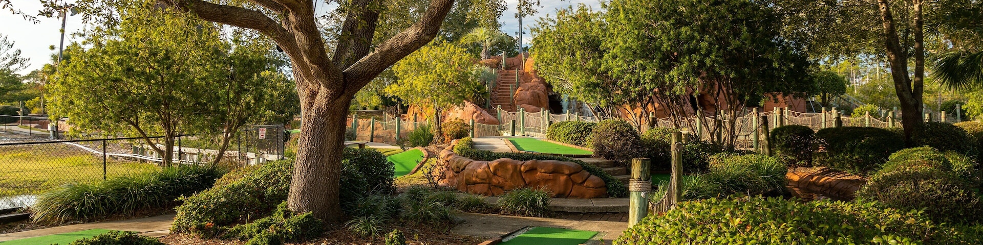 Adventure Island showing golf