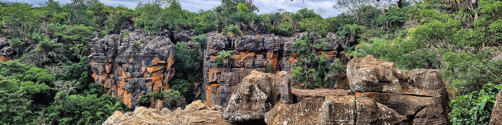 Beautiful landscape view on the way to the Gruta da Lapa Doce cave, Chapada Diamantina in Bahia, Brazil.
