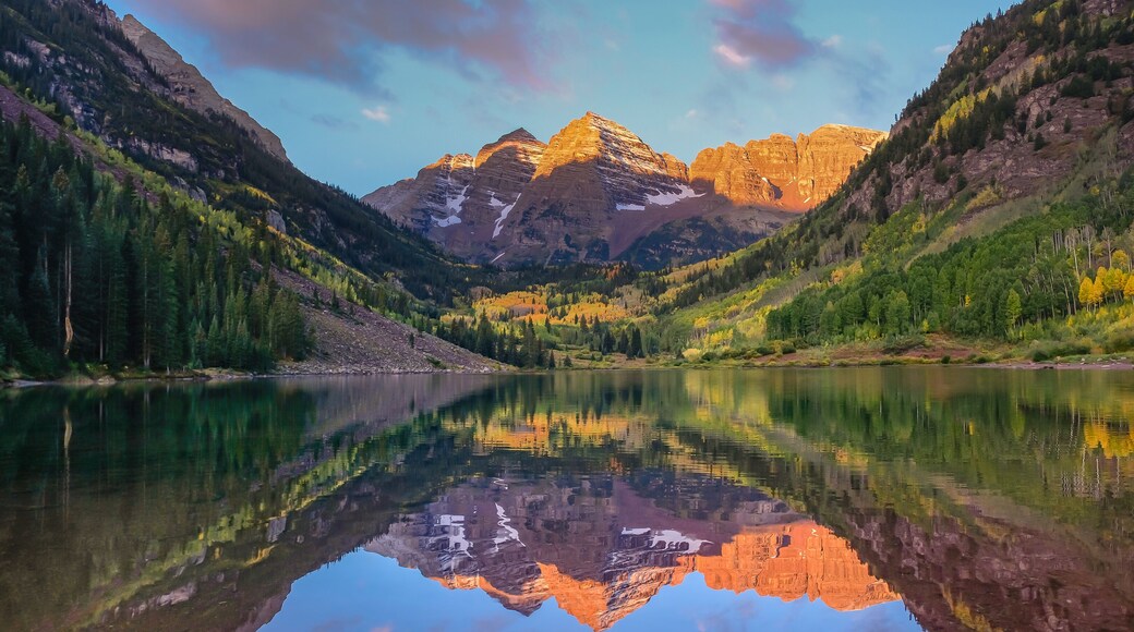 Sunrise at Maroon Bell, Colorado