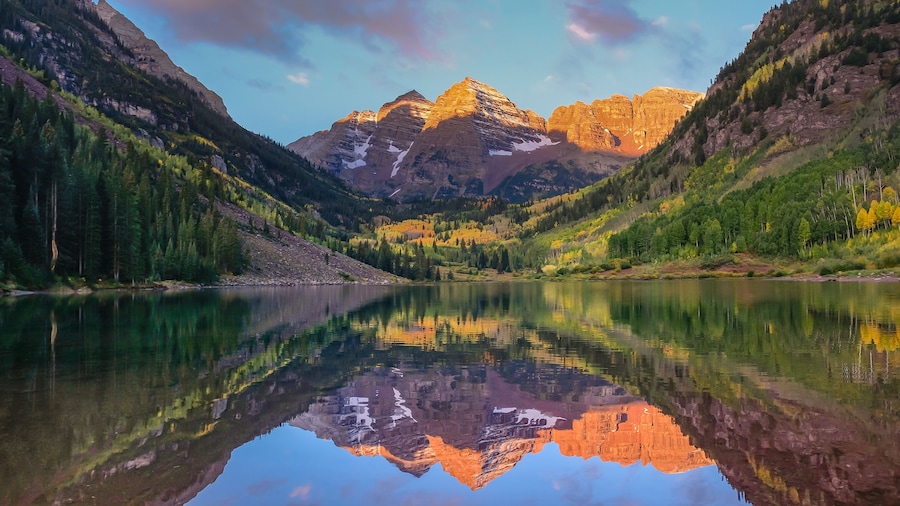 Sunrise at Maroon Bell, Colorado