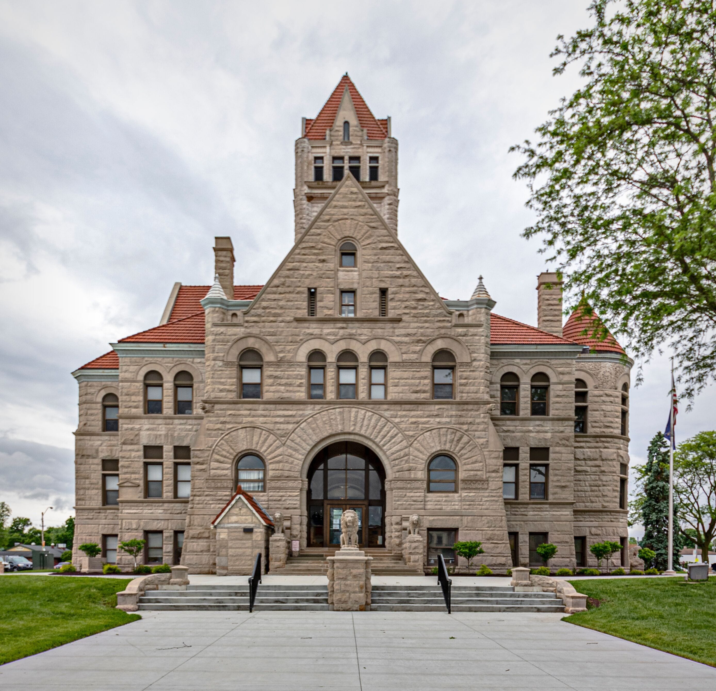 Fulton County Courthouse