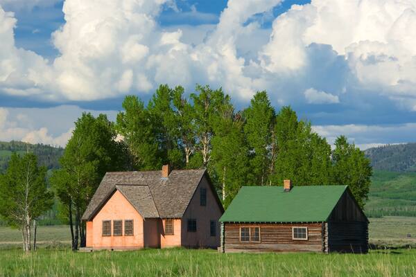 Mormon Row Historic District showing tranquil scenes and a house