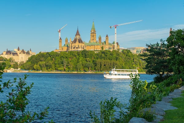 Voyageur Provincial Park which includes boating and a lake or waterhole