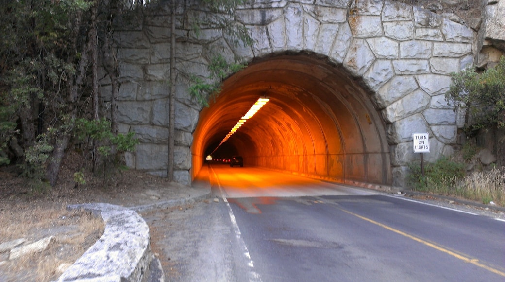 Yosemite Arch Rock Gate Entrance