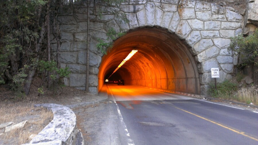 Yosemite Arch Rock Gate Entrance