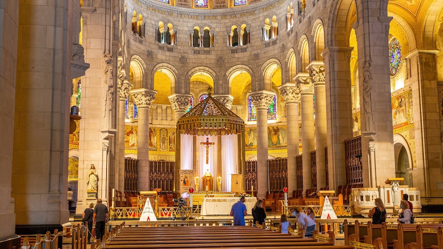 Basilica of Sainte-Anne-de-Beaupré showing heritage elements, a church or cathedral and interior views