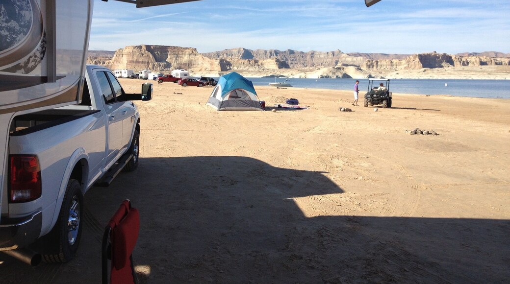 Camping on the shore of Lake Powell