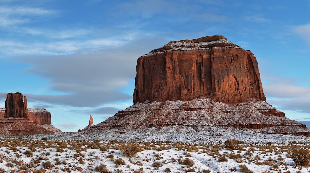Oljato-Monument Valley
