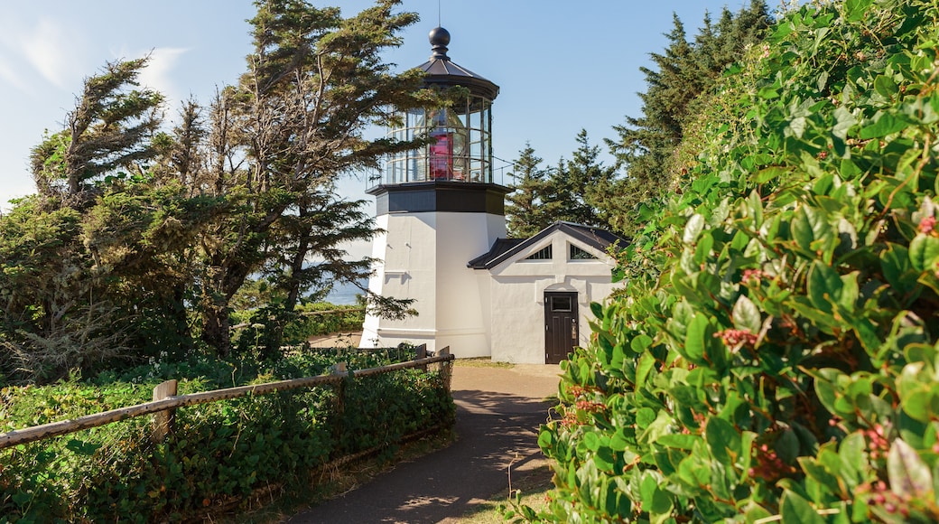 Cape Meares Lighthouse over the Pacific Ocean