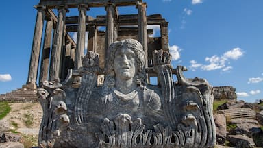 Zeus Temple, Aizonai, Kutahya, Turkey