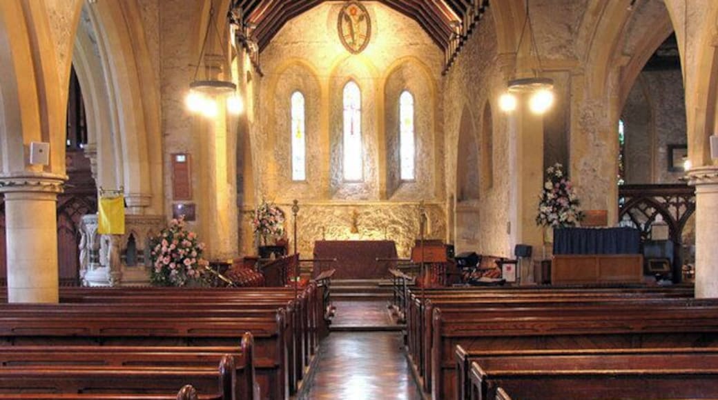 St John the Baptist, Erith, Kent - East end