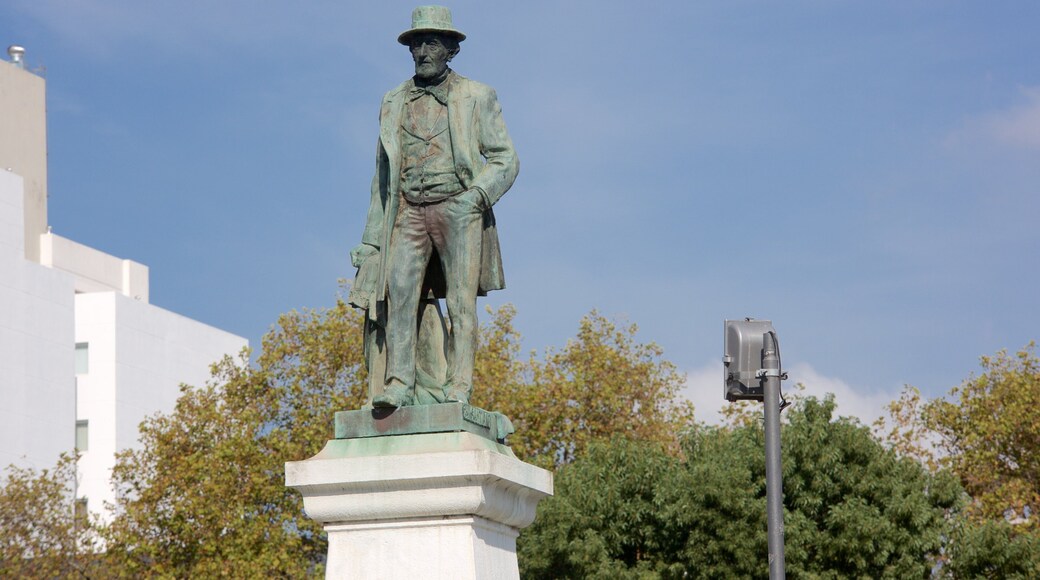 Mitre Square montrant statue ou sculpture