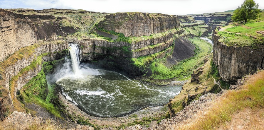 From the WTA website: The iconic Palouse Falls that has been deemed the official waterfall of Washington State is not to be missed. At the end of the last ice age, repeated glacial floods, known as the Missoula Floods, swept across eastern Washington carving out the unique scablands landscape we see today. Among the coulees, potholes, buttes, and plateaus, Palouse Falls remains as one of the magnificent and lasting remnants of these glacial floods. It is the only major waterfall left along this thousands of years old glacial flood path, and as of February 12, 2014, is Washington's official state waterfall. Standing at a height of 198 feet and surrounded by striking basalt cliffs, the powerful waterfall lies on the Palouse River upstream of the confluence with the Snake River.  #lifeatexpedia #panorama #GreatOutdoors #Nature