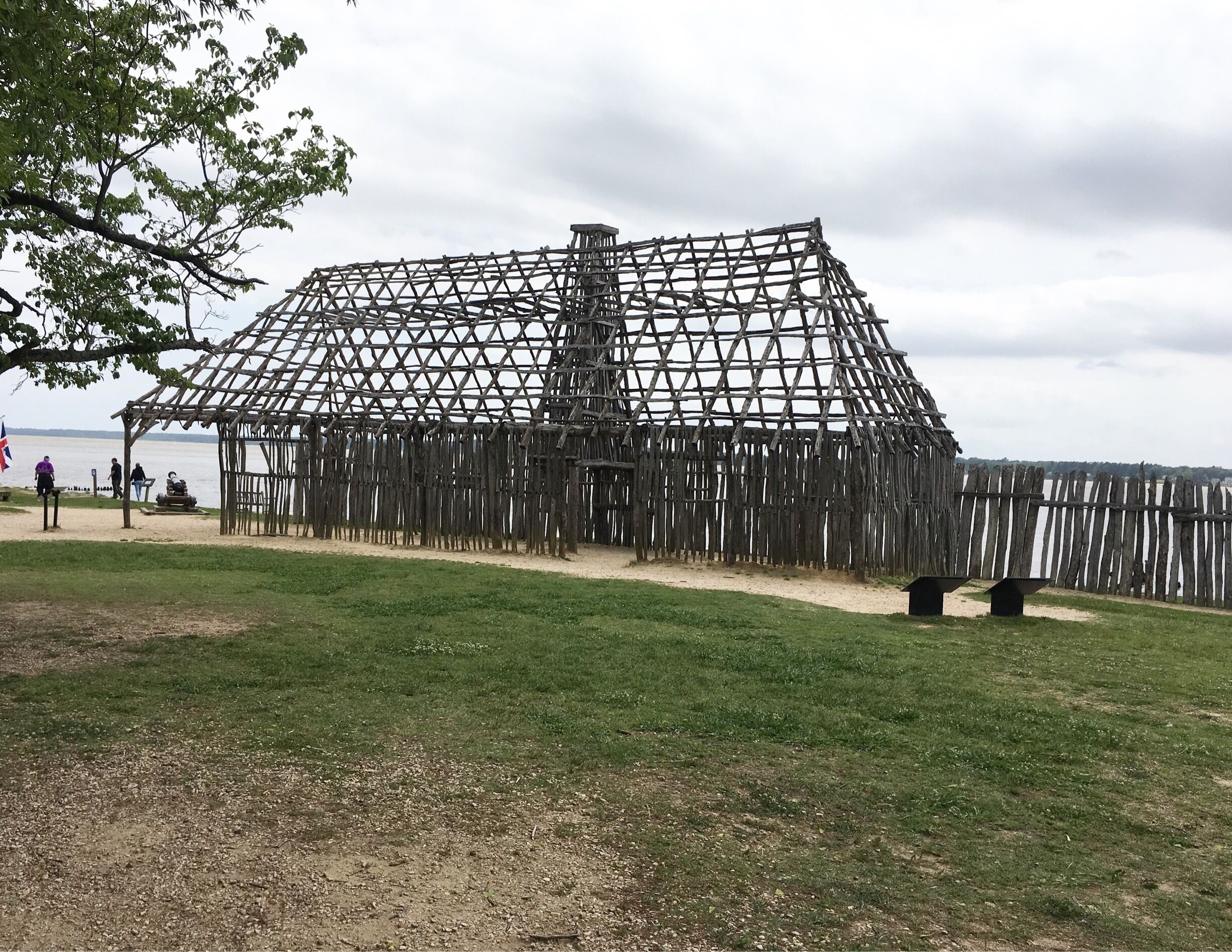 This is a rebuild of a building on the property, almost nothing is original and a replica to the best of discretion but still very interesting and excavation is on going as they are finding things still. #springfun