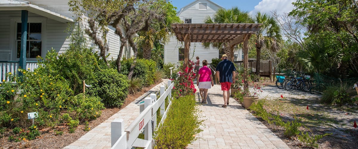 Fort Myers which includes a park as well as a couple