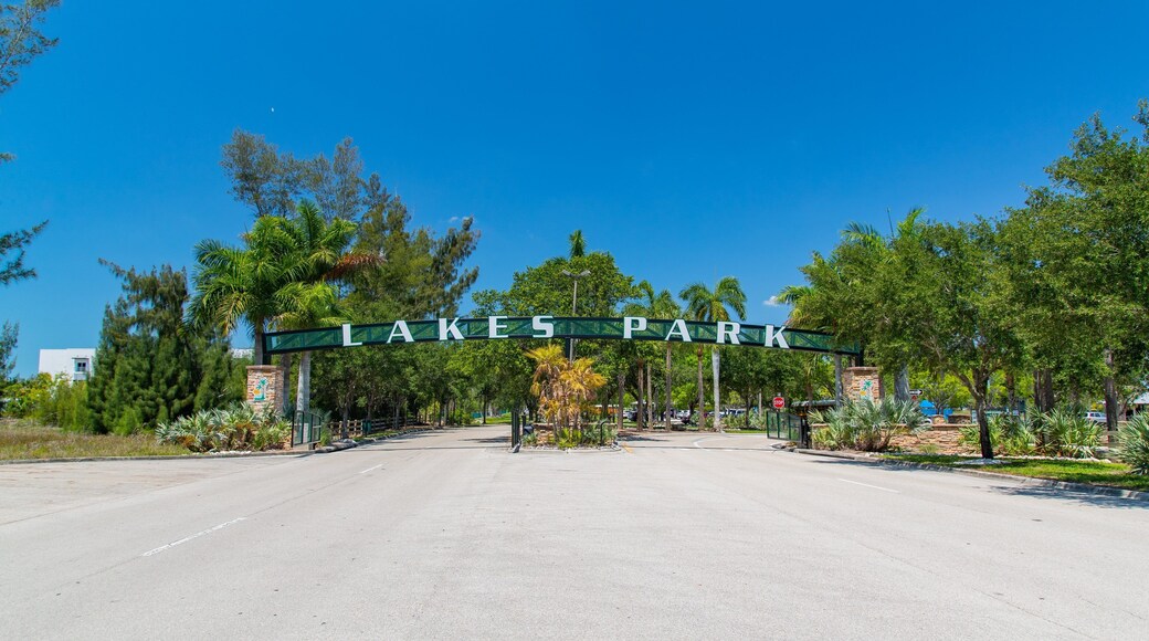 Lakes Regional Park which includes a garden and signage