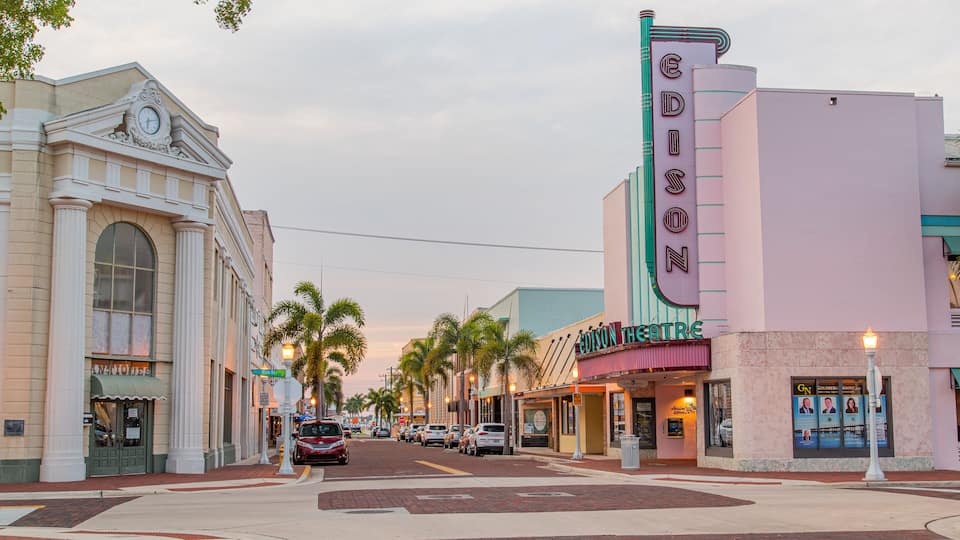 Fort Myers River District showing signage
