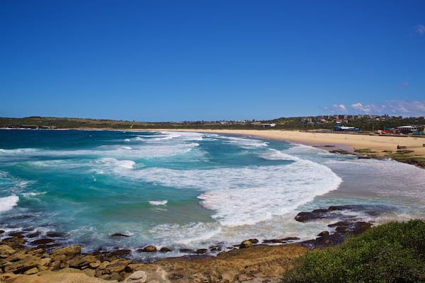 Maroubra Beach showing rocky coastline and general coastal views