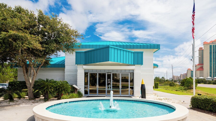 橘色海灘歡迎中心