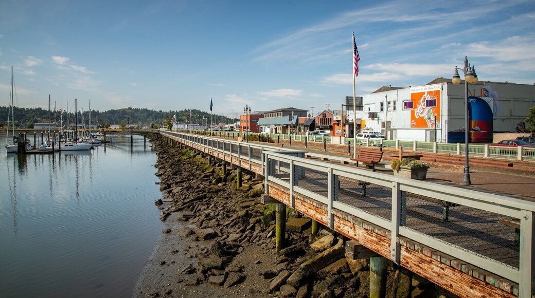 Coos Bay Boardwalk