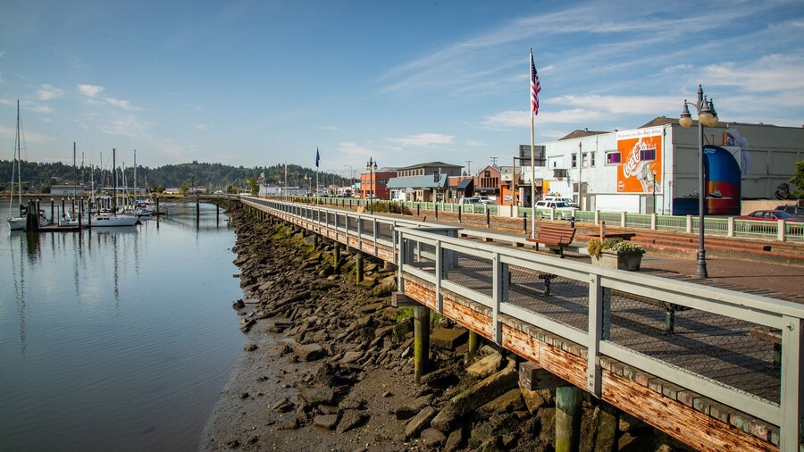Coos Bay Boardwalk