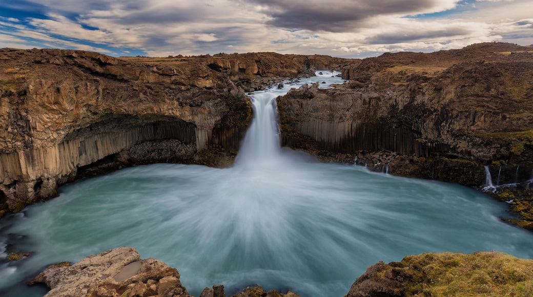 Catarata Aldeyjarfoss