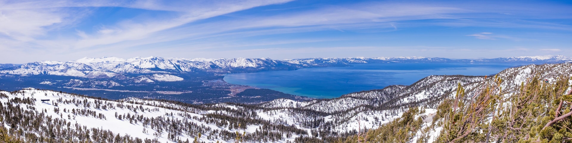 Lake Tahoe from Heavenly Resort - skiing - Activity all over - panoramic