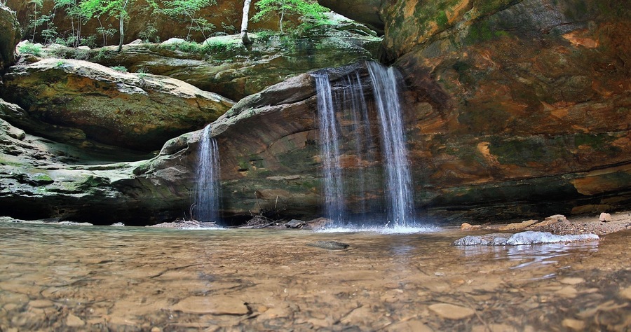 #hiking.. i love hiking being out doors following a trail or just making my own fresh air and the out doors is amazing. i hike every chance i can close to home or travel to find new locations, I'm from akron Ohio but i love to travel this photo was from...Hocking Hills Ohio a great state park with a lot of trails and view points and caves zip lining and kayaking .. i did a few hikes and claimed some cliffs to get some great shots