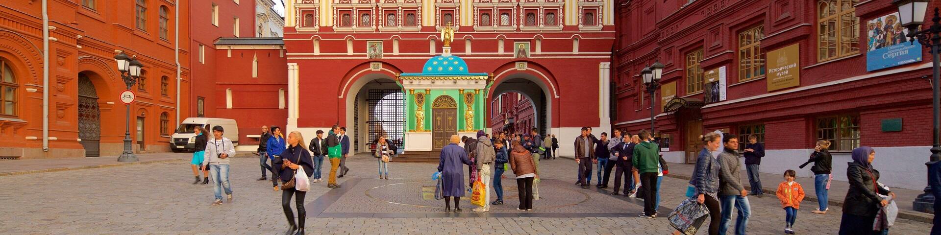 Resurrection Gate which includes a square or plaza and heritage architecture