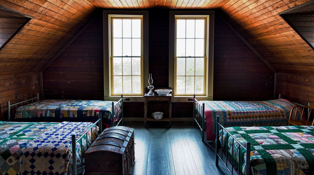 CRPY7E Bunk room, Indian River Life Saving Station Museum, Rehoboth Beach, Delaware, USA