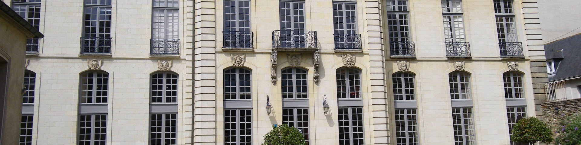 l'Hôtel de Blossac à Rennes (35).