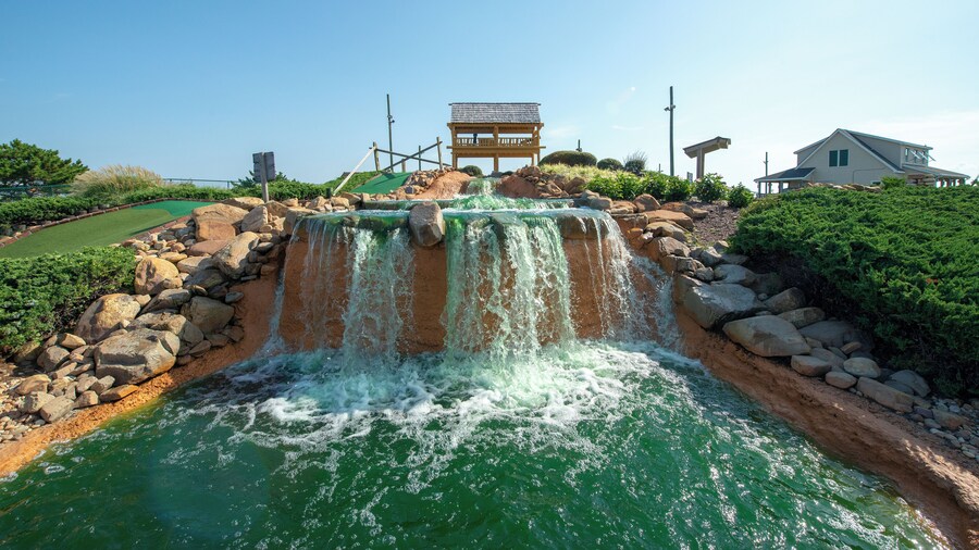 Mutiny Bay Adventure Golf