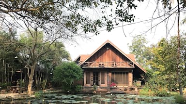 Hidden Gems
#lifeatexpedia