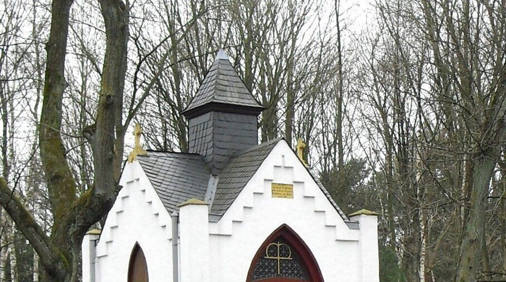 This is a photograph of an architectural monument. It is on the list of cultural monuments of Hövelhof, no. 32