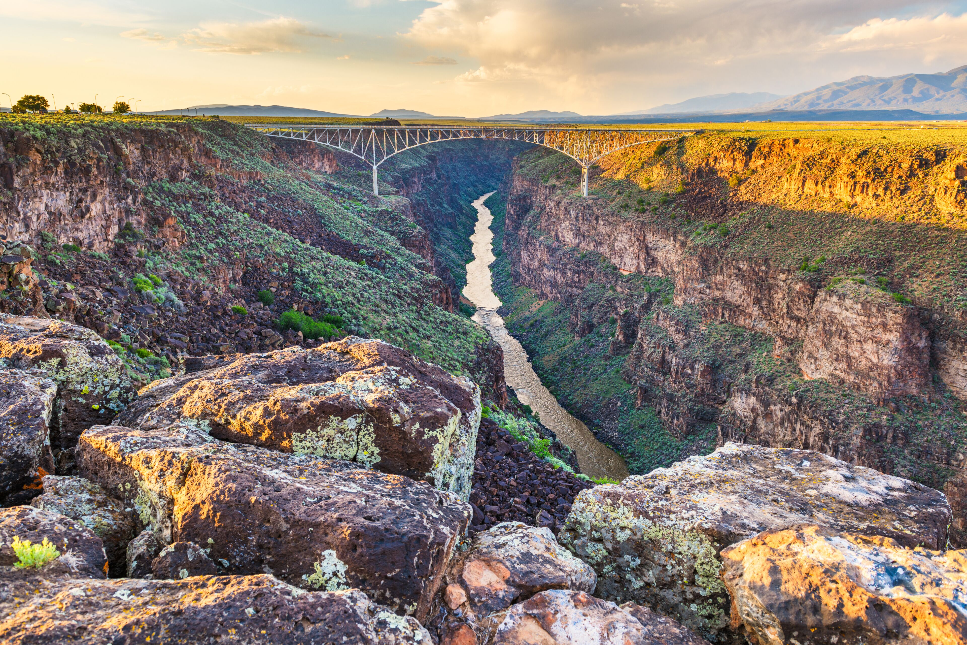 Puente del desfiladero del Río Grande