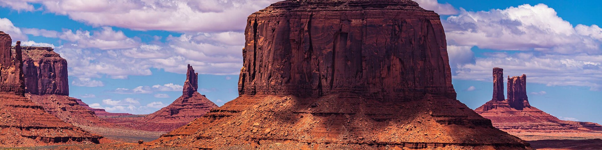 Another Instagram spot but still so compelling it is hard to deny the potency of the composition and the genius vision of Director John Ford.
.
.
.
#natgeo #natgeotravel #NatGeoYourShot #TLPicks #livetravelchannel #GuardianTravelSnaps
#cnntravel #RTWChat #BDTeam #bbctravel #fodorsonthego #lonelyplanet #lensculture #roam247 #artofvisuals #beautifuldestinations #theglobewanderer #PassionPassport #ilovetravel #travelblogger #tourtheplanet #bestintravel #roamtheplanet
#picoftheday #ExploringTheGlobe #travel #traveltheworld #aroundtheworld #instatravel #travelphoto #worldcaptures #culturetravel #justgoshoot