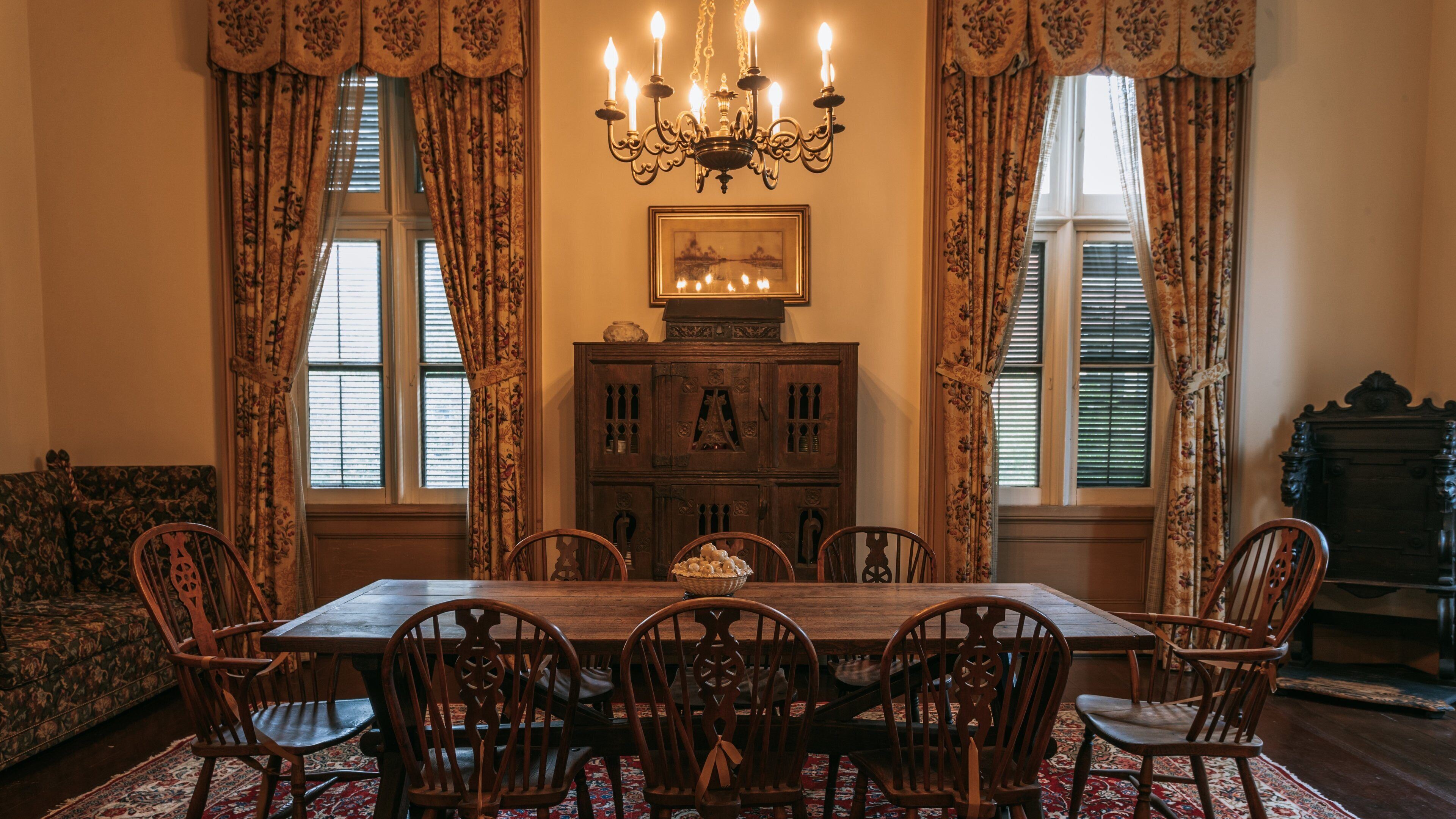 Green-Meldrim House showing interior views and heritage elements