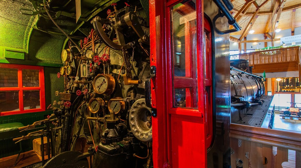 Revelstoke Railway Museum which includes interior views