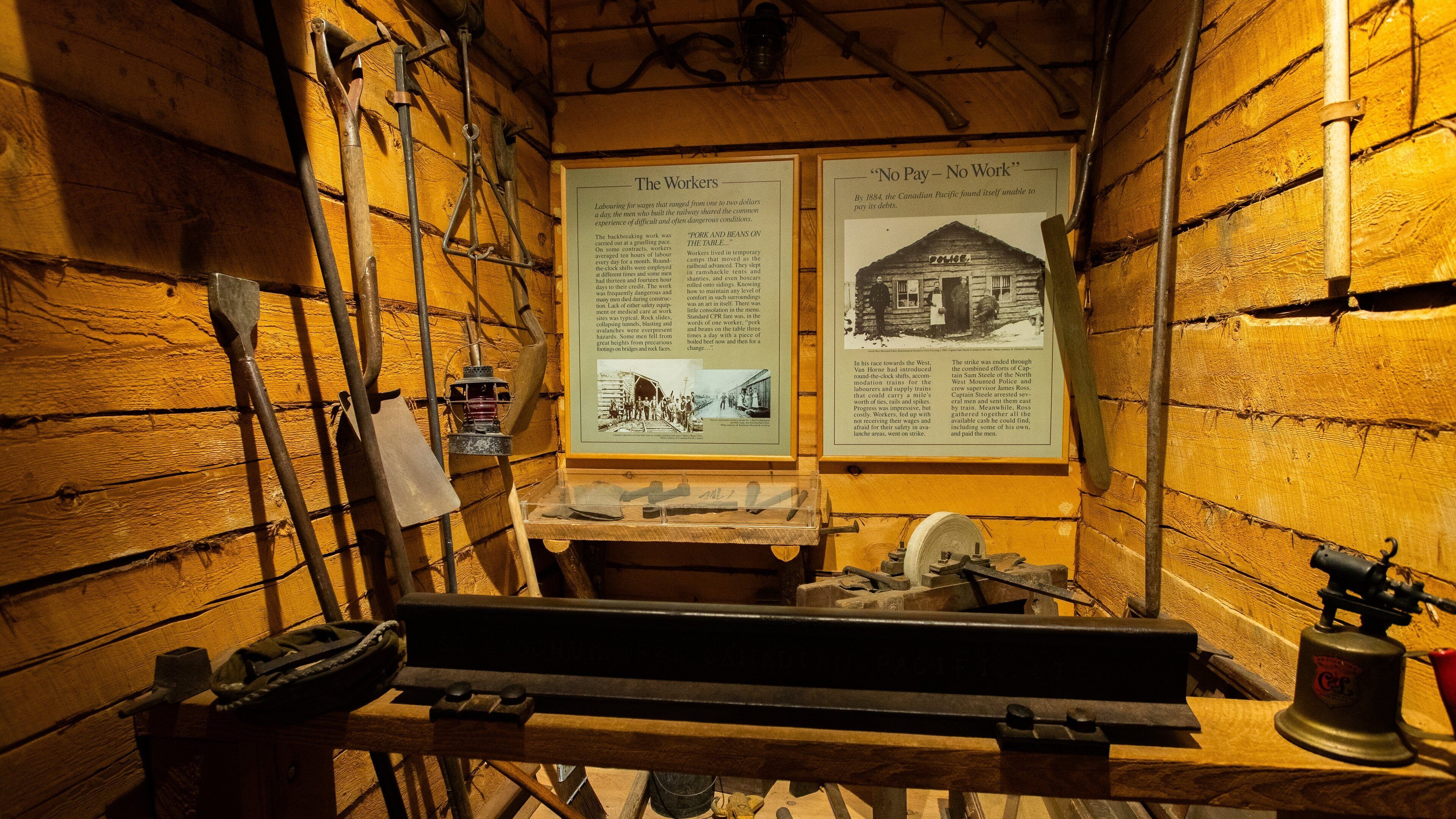 Revelstoke Railway Museum showing signage, heritage elements and interior views