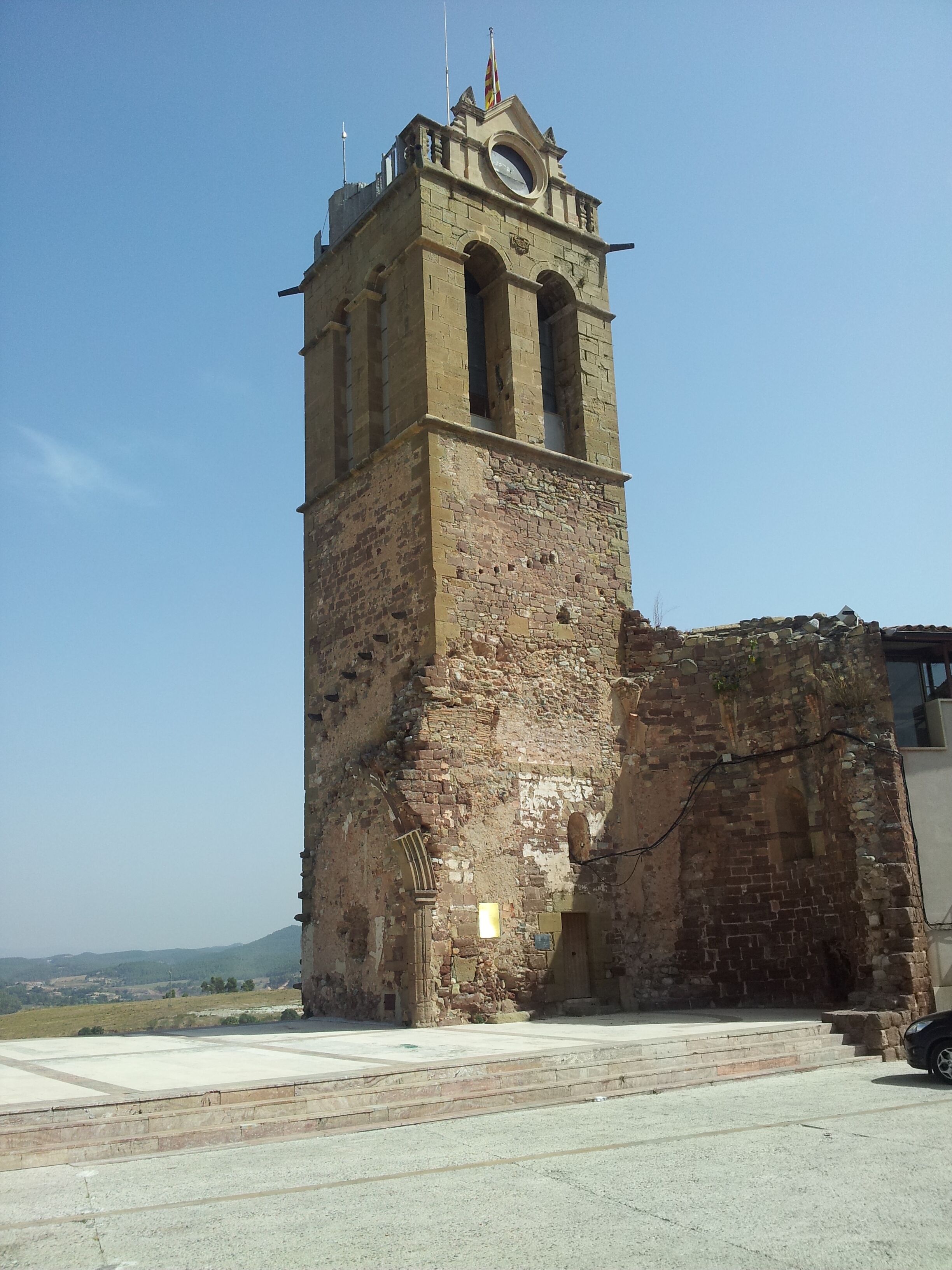 Castell romànic, gòtic, segles XII - XV